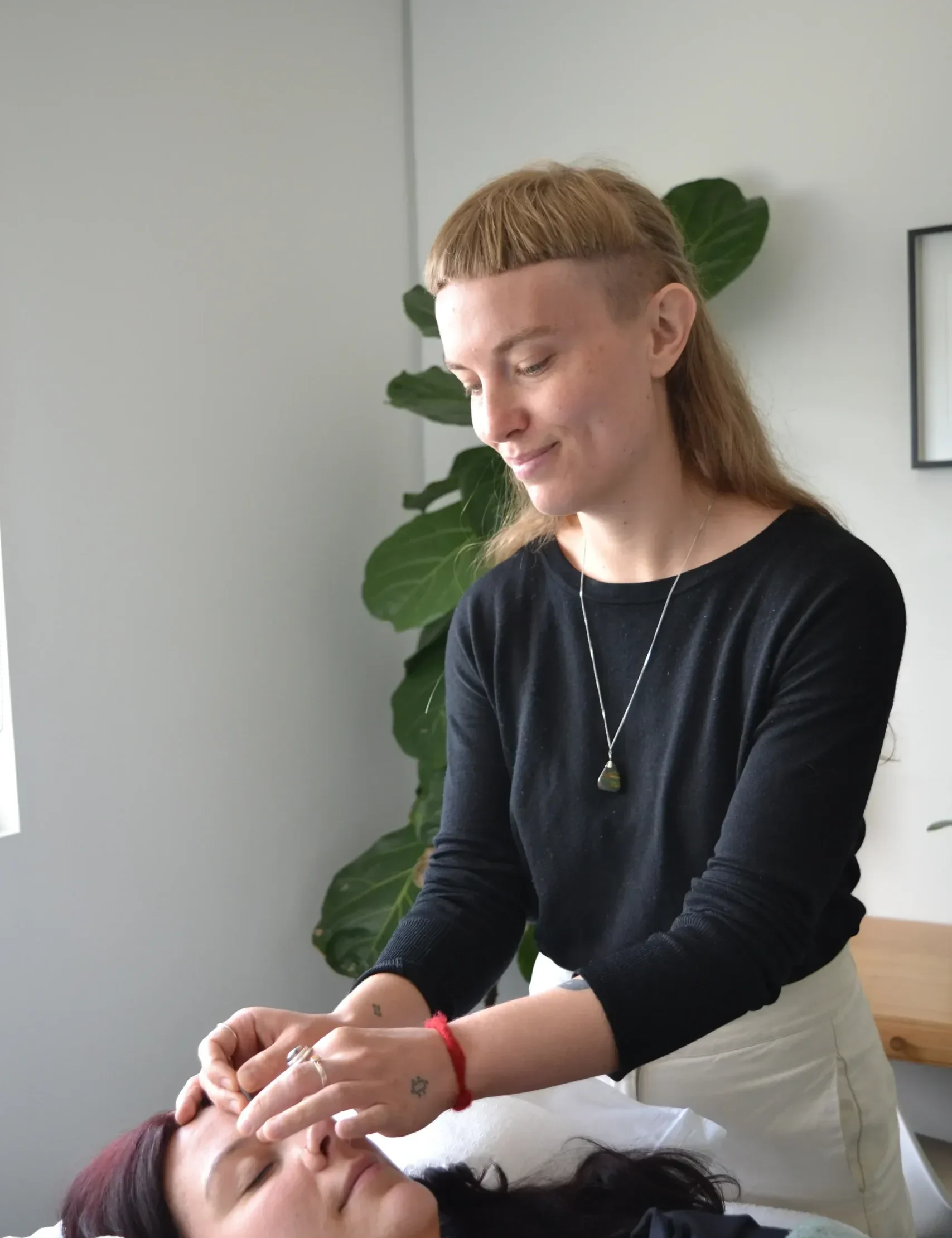Acupuncture Moonee Ponds, an acupuncture treatment at Qi Medicine